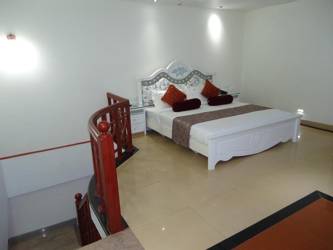 Hotel Hiton Perintalmanna Szoba fotó