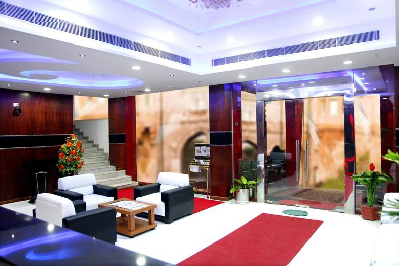 Hotel Hiton Perintalmanna Kültér fotó